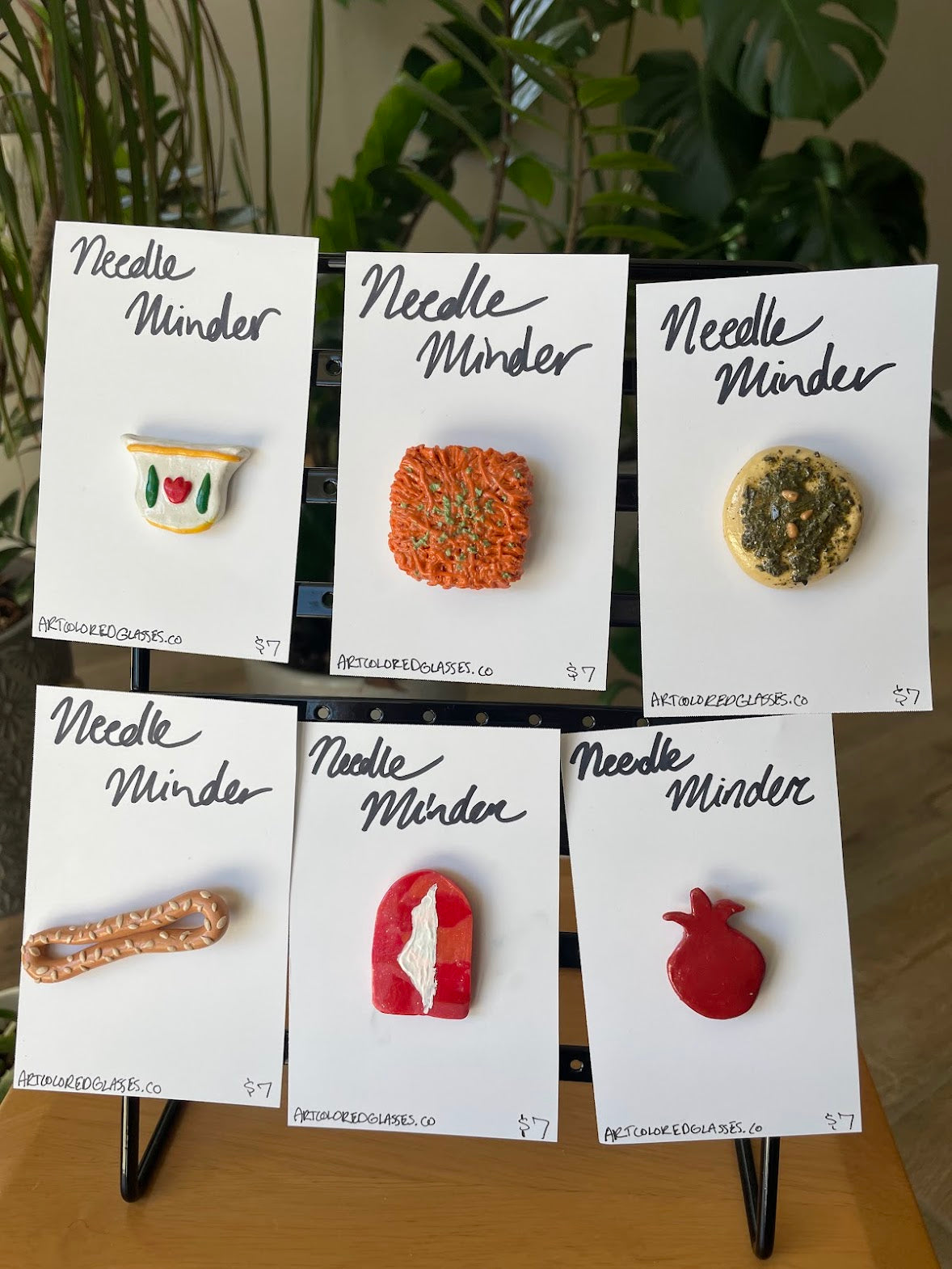 Magnets & Needle Minders