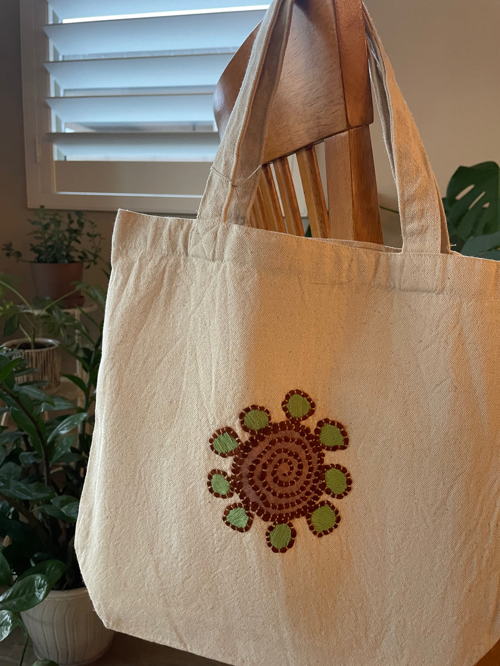 Tahriri Tote Bag