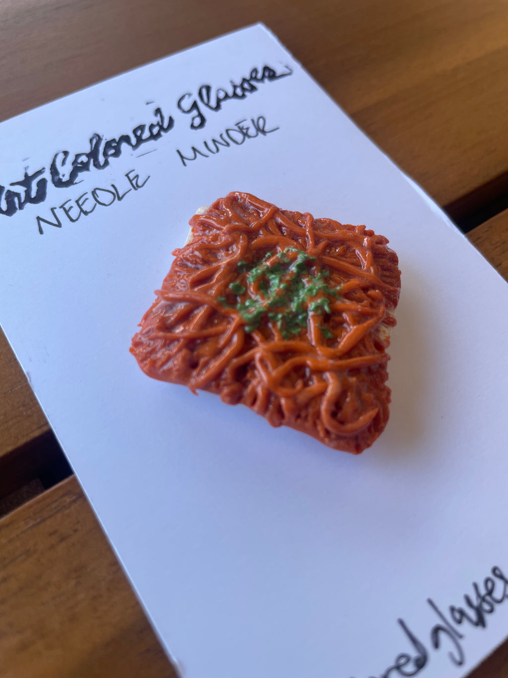 Knafeh Handmade Magnetic Needle Minder