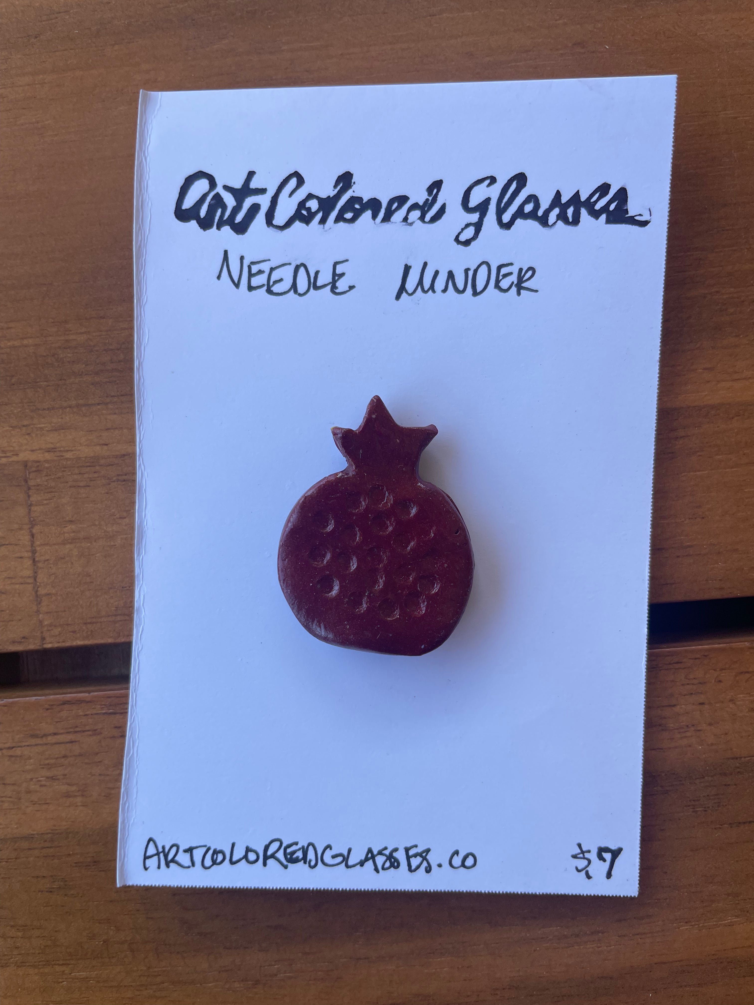 Pomegranate Handmade Magnetic Needle Minder
